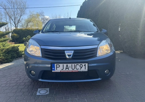 Dacia Sandero cena 14900 przebieg: 200000, rok produkcji 2010 z Łabiszyn małe 407